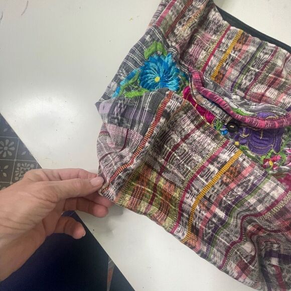 Guatamalan‎ Cotton Embroidered Hobo Bag - Picture 4 of 9